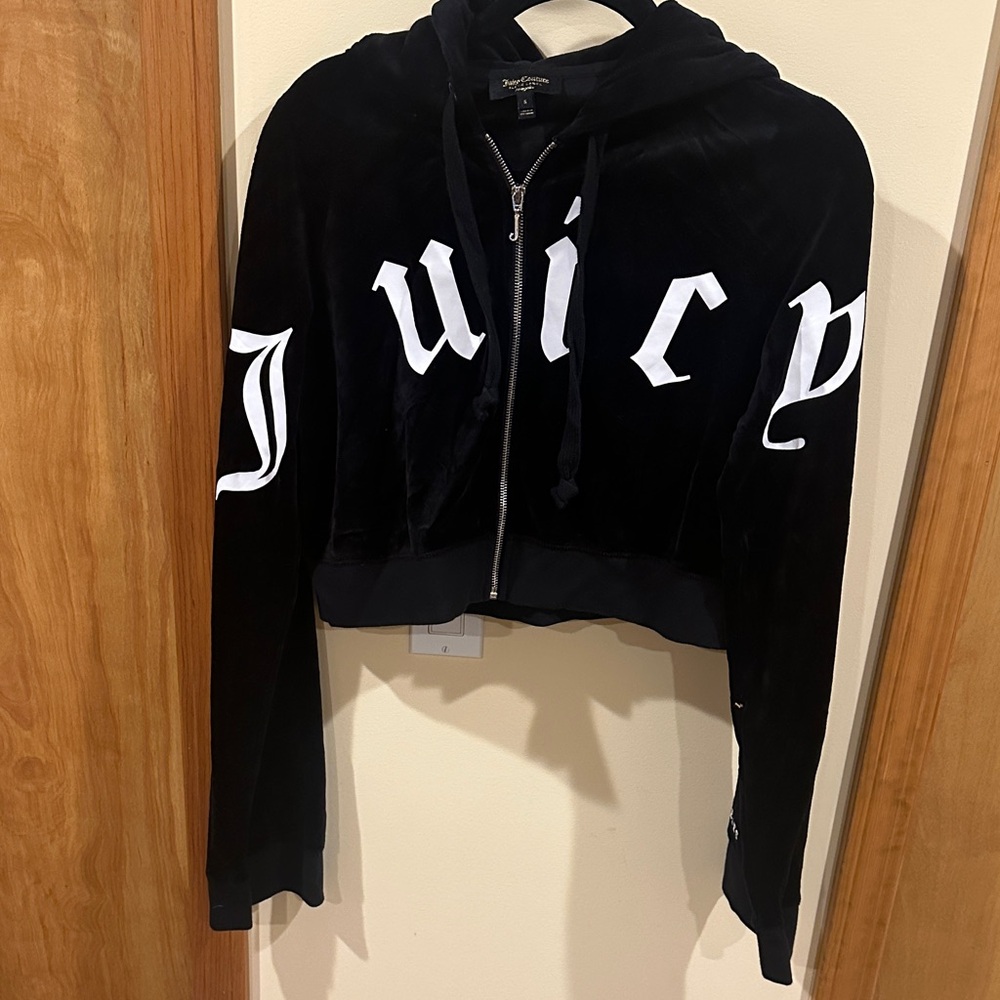 Juicy Couture Black and White Hoodie Sweater - Picture 5 of 7